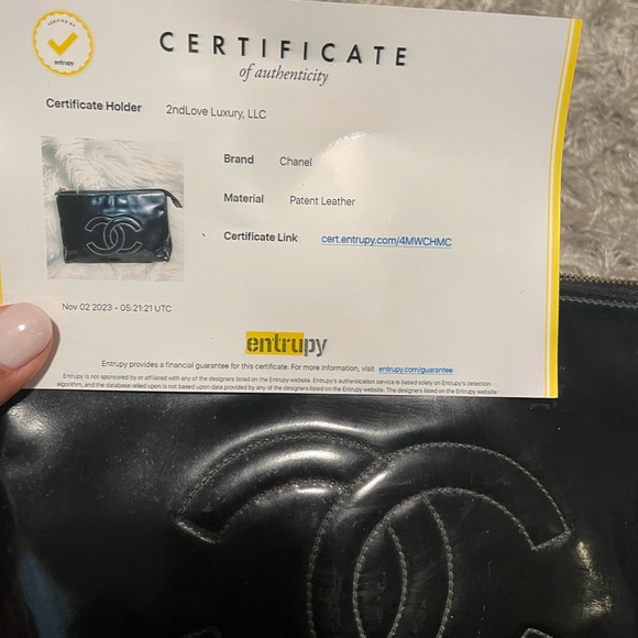 Vintage Chanel cosmetic pouch - Picture 11 of 11